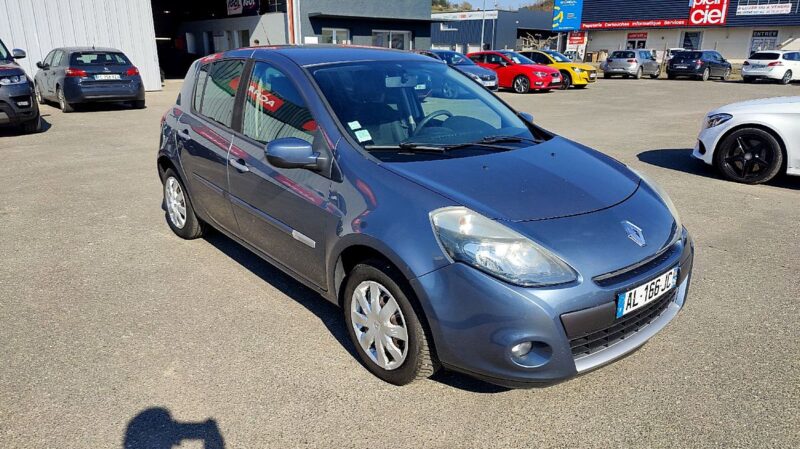 RENAULT CLIO III 1.5 dCi 68cv DYNAMIQUE