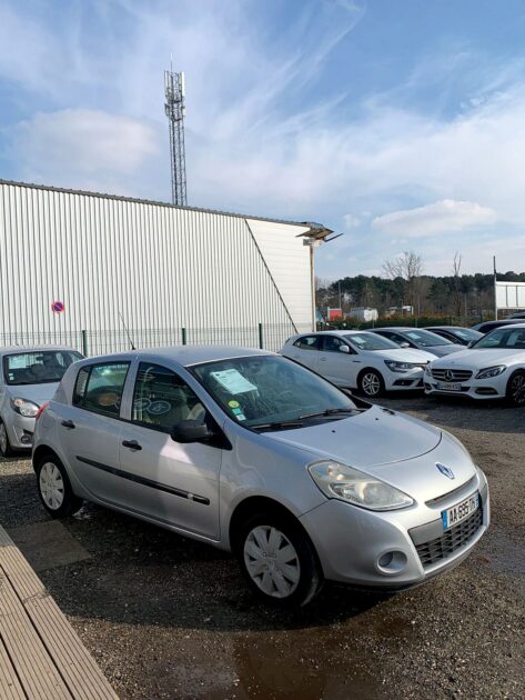 RENAULT CLIO III 2009