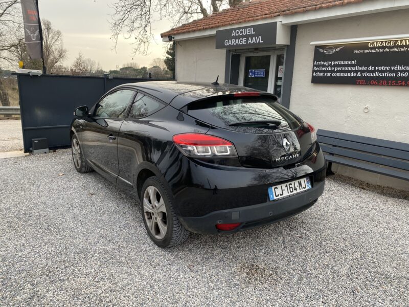 RENAULT MEGANE III Coupé 2012