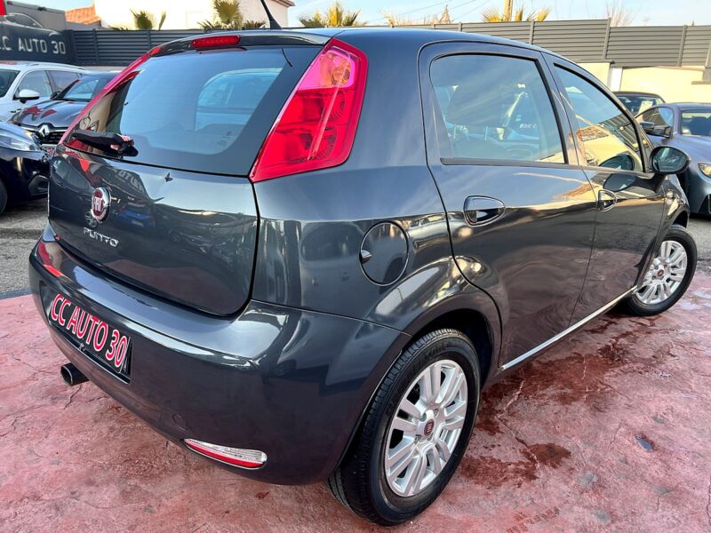 FIAT PUNTO 2016