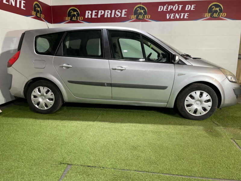 RENAULT GRAND SCÉNIC II 2007 1.5 dCi 106 cv