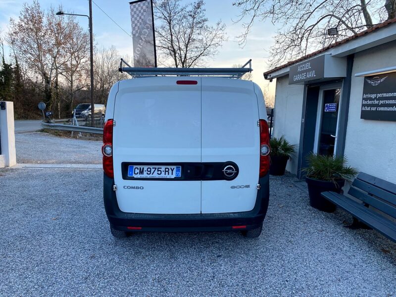 OPEL COMBO  2012