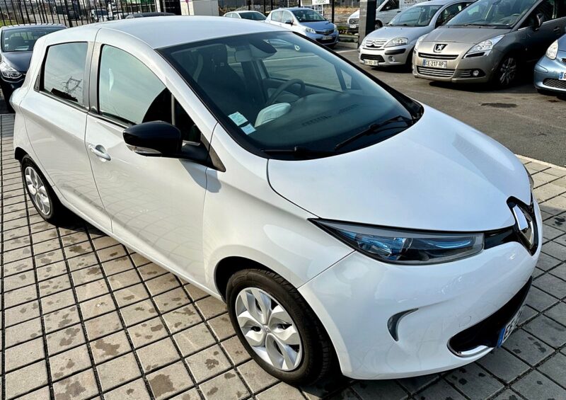 RENAULT ZOE 2016