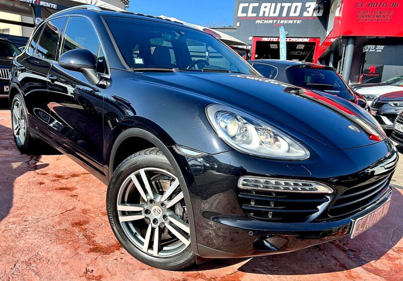 PORSCHE CAYENNE 2012