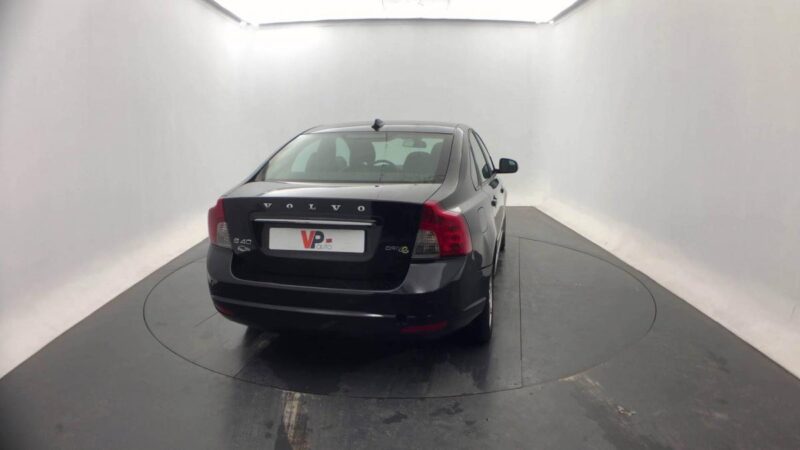 VOLVO S40 II 2012