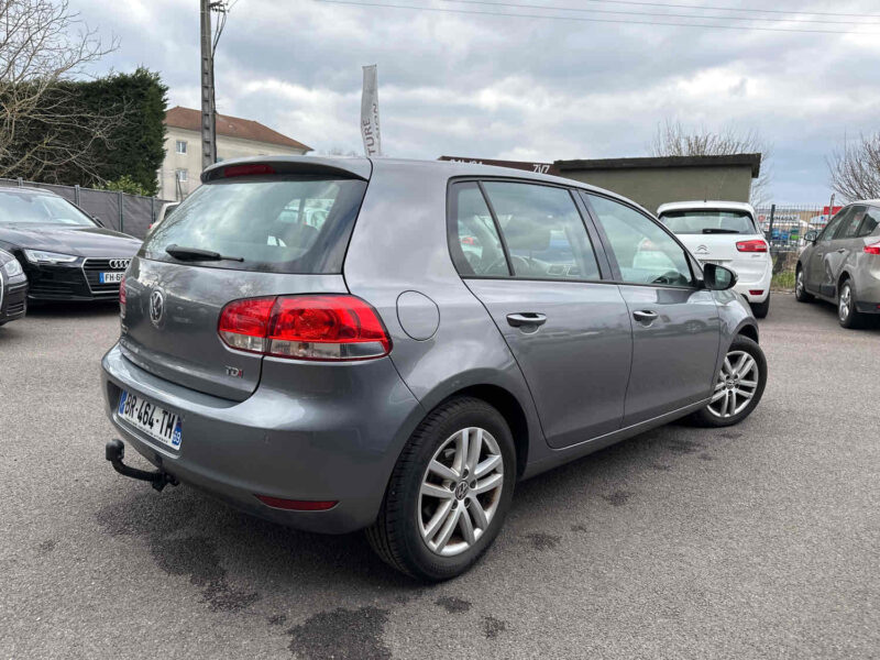 VOLKSWAGEN GOLF VI 2011