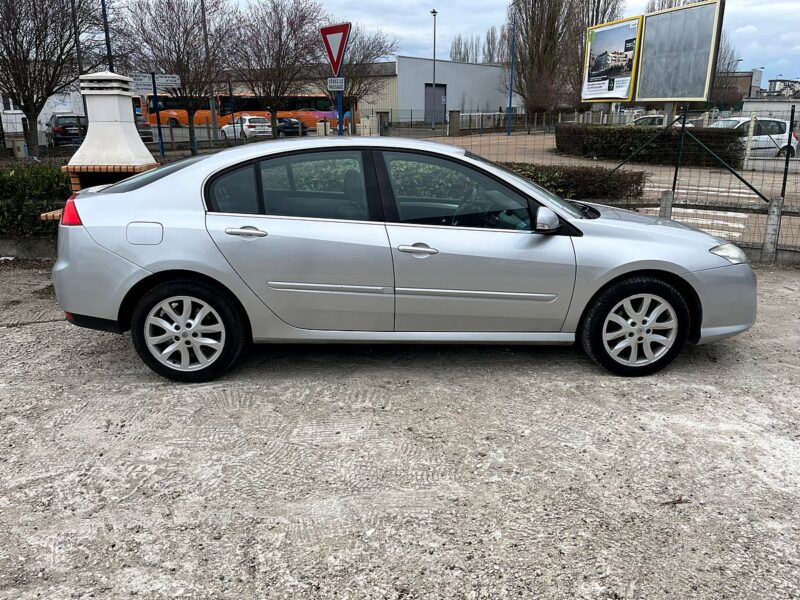 RENAULT LAGUNA III 2007