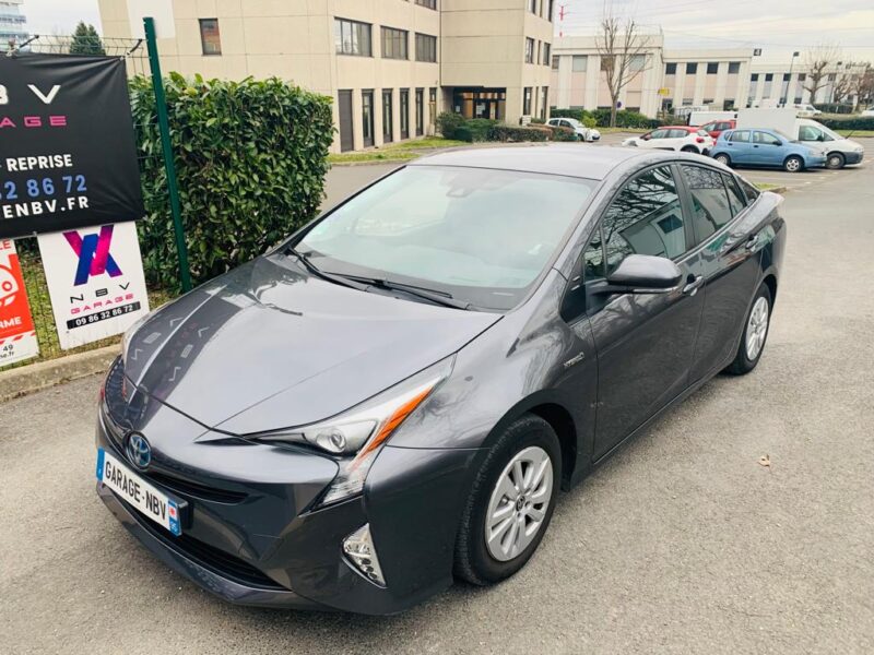 TOYOTA PRIUS 2017