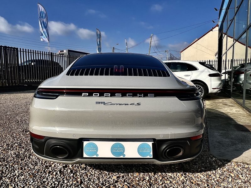 PORSCHE 911 2019