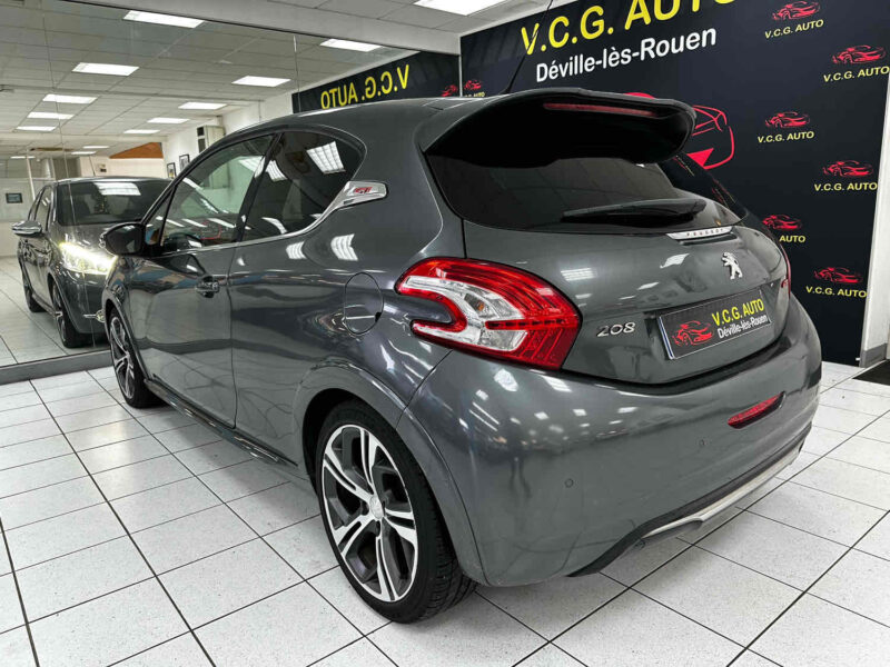 PEUGEOT 208 1.6 THP 200 GTI