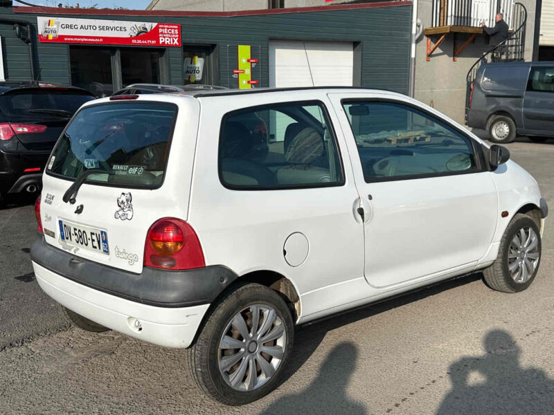 RENAULT TWINGO I 2002