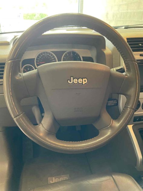 JEEP COMPASS 2.0 CRD 4x4  bien lire l'annonce