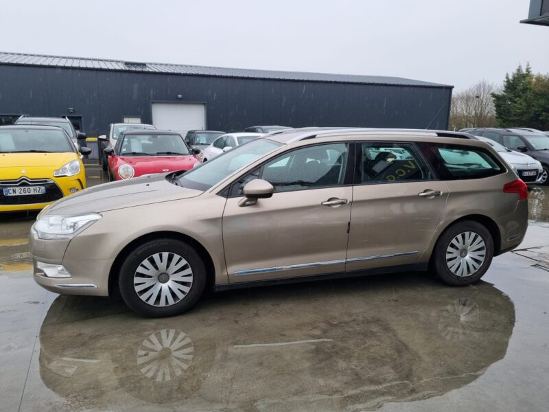 CITROEN C5 tourer 2.0 HDi 140 confort 