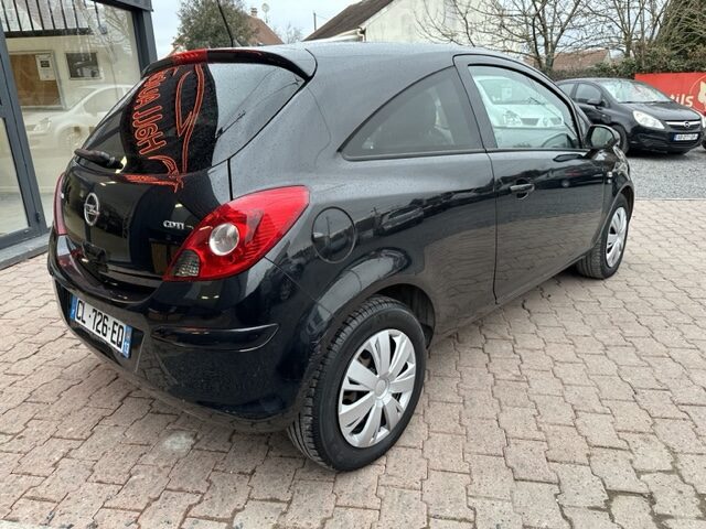 OPEL CORSA E 2012