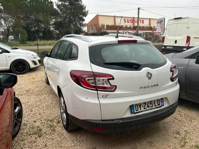 RENAULT MEGANE III Estate BUSINESS  AUTO  2015