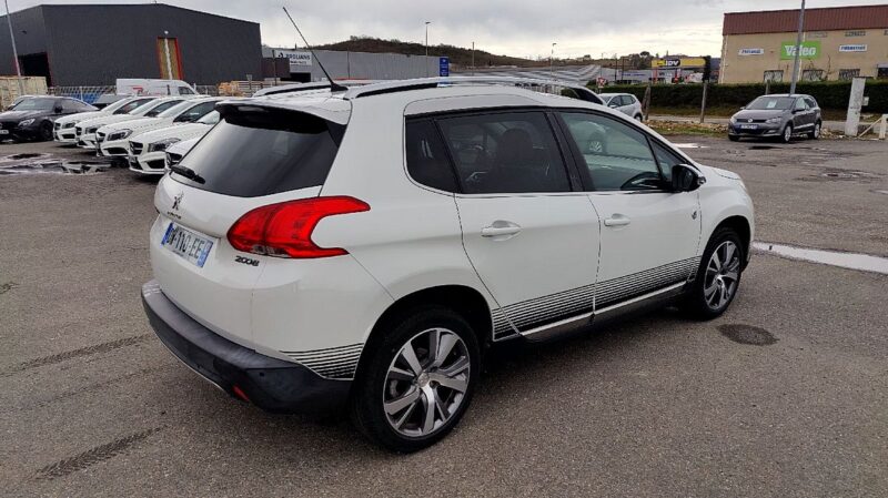 PEUGEOT 2008 1.2 THP PureTech 110cv CROSSWAY