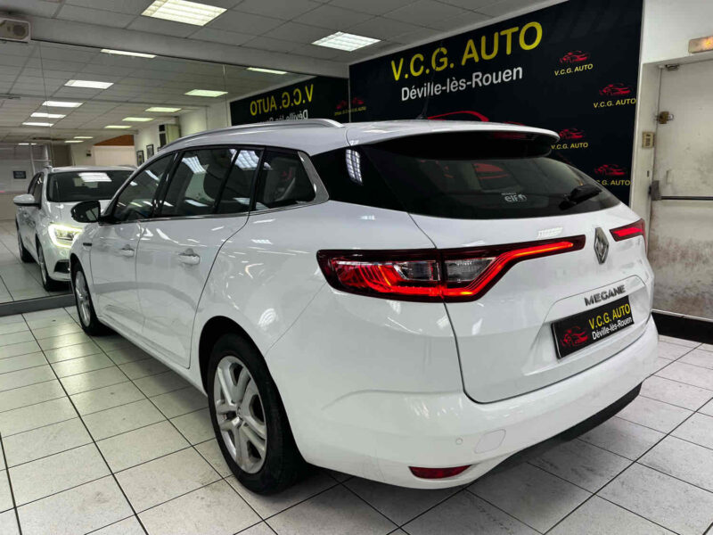 RENAULT MEGANE IV Estate 1.2 tCe 100 S&S Energy Business