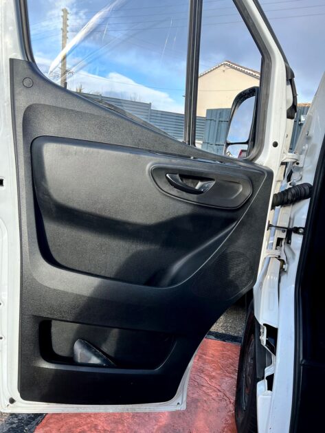 MERCEDES SPRINTER 4-t Camionnette 2019