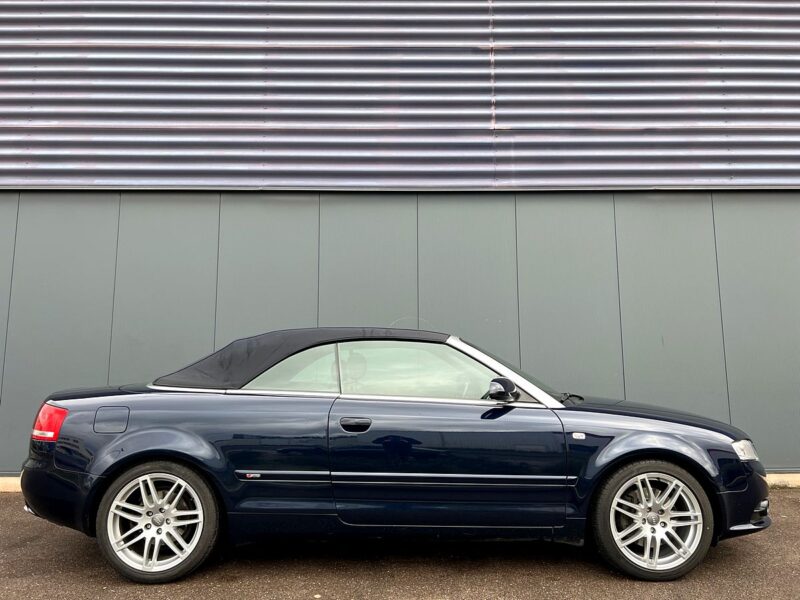 AUDI  A4 3.0 TDI SLINE QUATTRO 232CH  