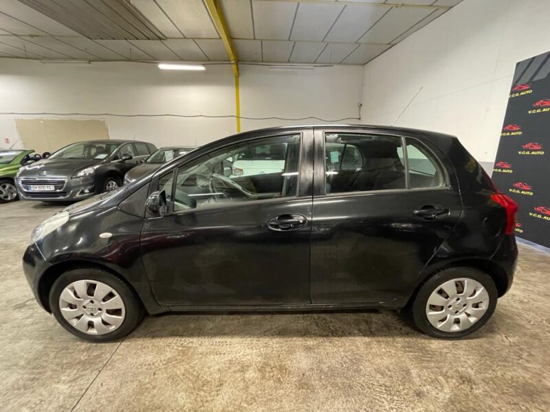 TOYOTA YARIS 1.0 VVT-i 70 LUNA