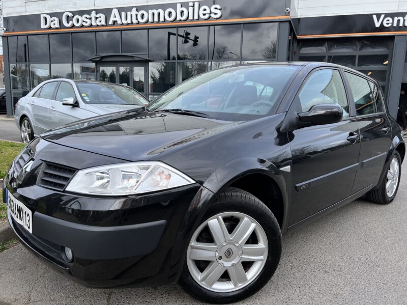 RENAULT MEGANE II 1.5 DCI 105 Cv 1ERE MAIN / 39 900 Kms 5 PORTES BVM6 - Garantie1an