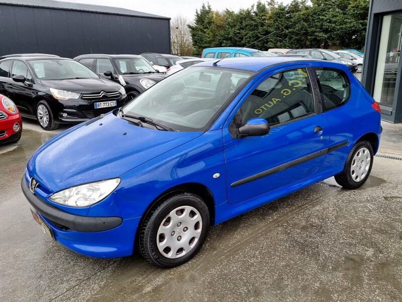 PEUGEOT 206 3 portes 1.4 i 75 Xbox 360