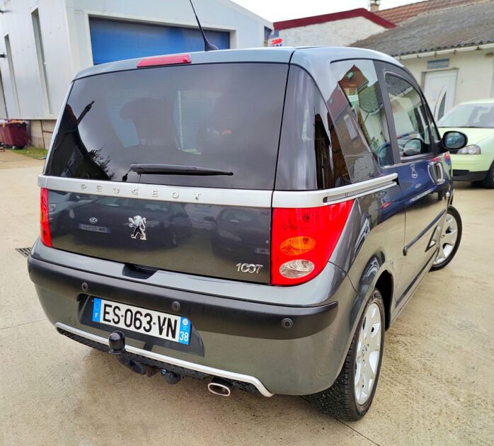 PEUGEOT 1007 2009 SPORTY PACK