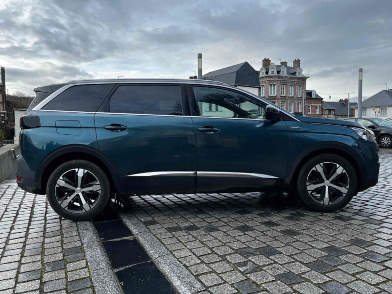 PEUGEOT 5008 II 2018