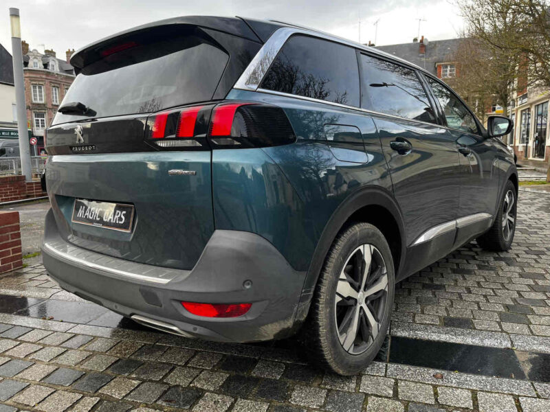 PEUGEOT 5008 II 2018