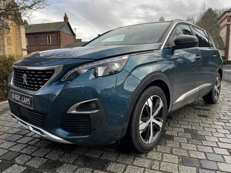 PEUGEOT 5008 II 2018