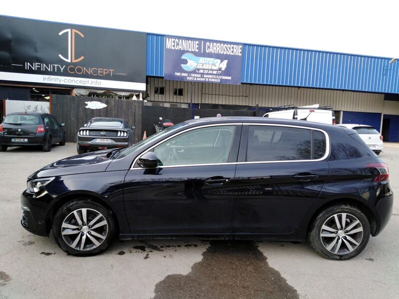 PEUGEOT 308 ALLURE 2018