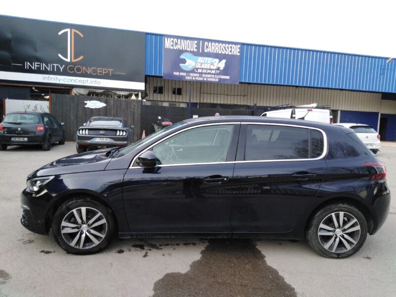 PEUGEOT 308 ALLURE 2018