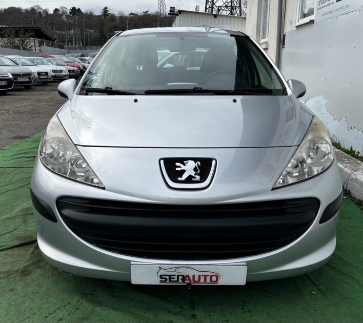 PEUGEOT 207 2009