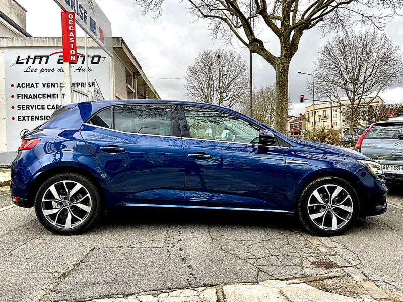 RENAULT MEGANE IV 2017