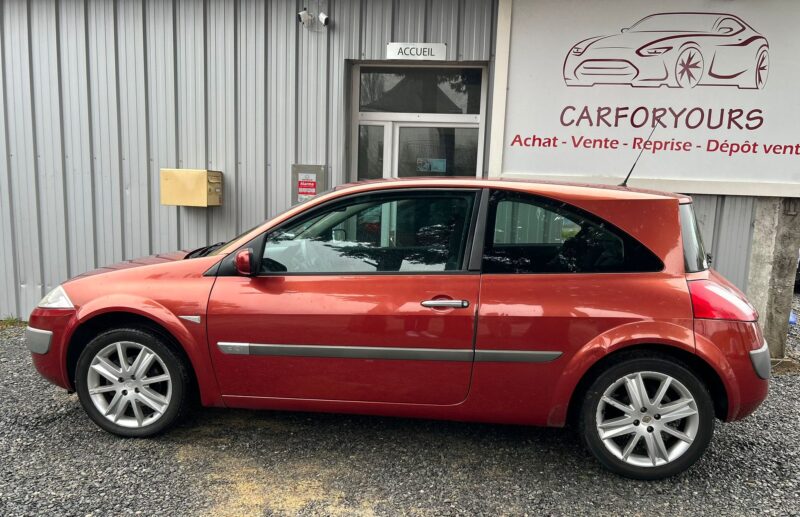 RENAULT MEGANE II 2004