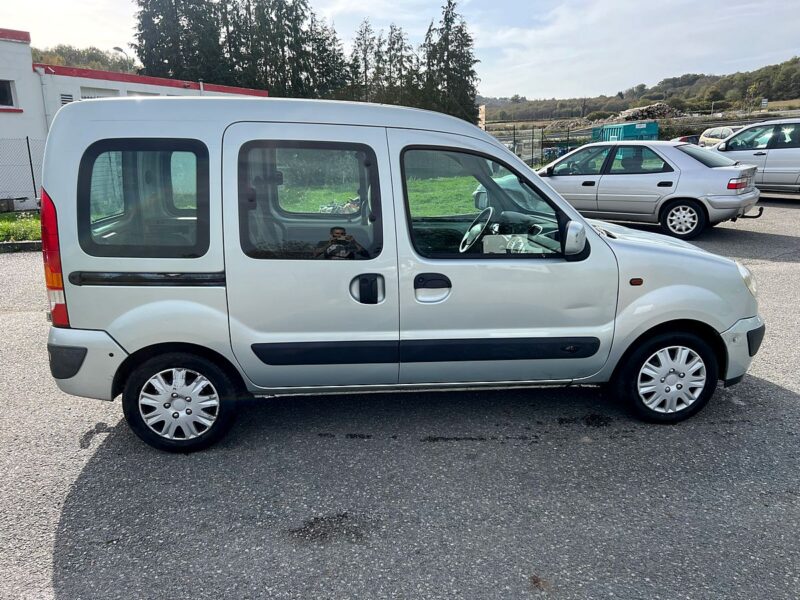 RENAULT KANGOO 2003