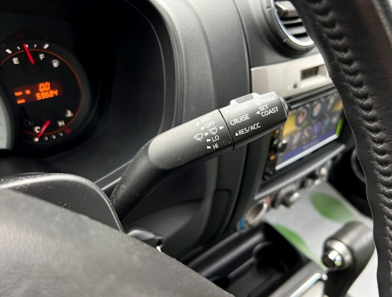 ISUZU D-MAX 3.0 TD 163 Cv 4WD DOUBLE CABINE 5 PLACES BOITE AUTO GPS ATTELAGE 59 600 Kms Garantie1an