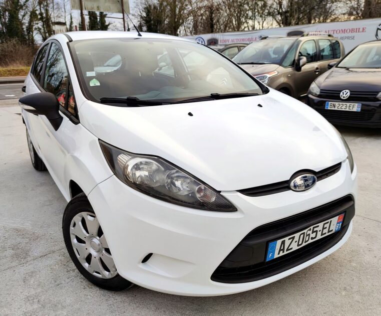 FORD FIESTA VI 2010 AMBIENTE