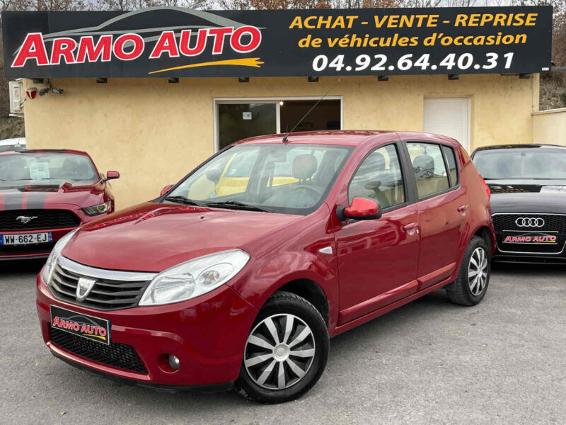 DACIA SANDERO 2011