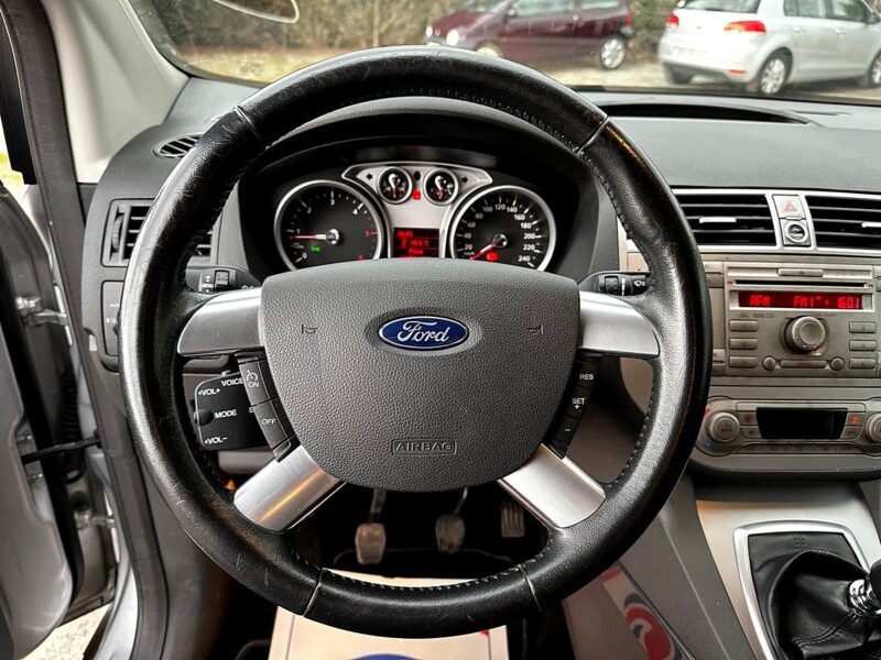 FORD KUGA II 2013