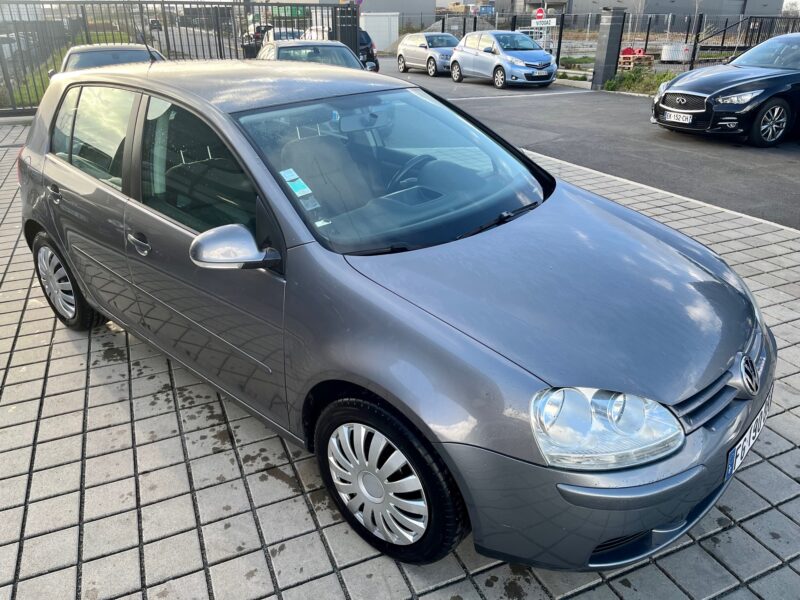 VOLKSWAGEN GOLF 1.6L 100CH PACK CONFORT