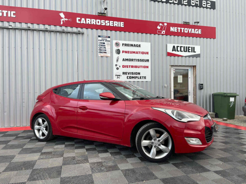 HYUNDAI VELOSTER 2012