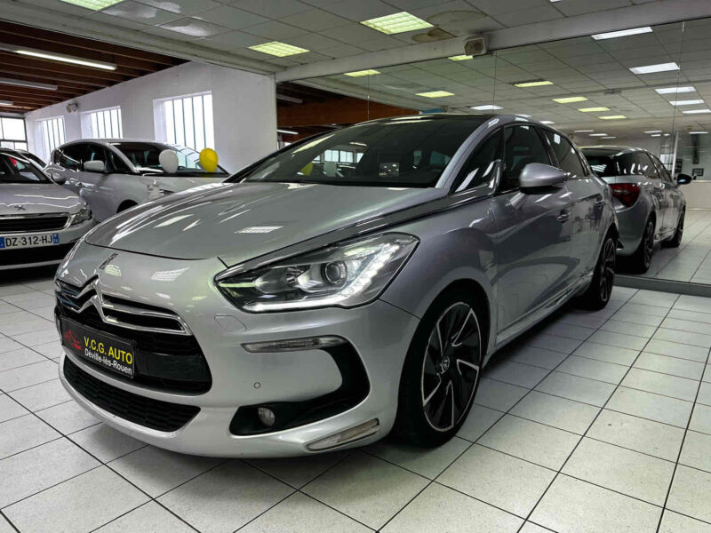 CITROEN DS5 2.0 HDi 163ch BVM6 Sport Chic