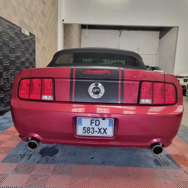 FORD MUSTANG 2006