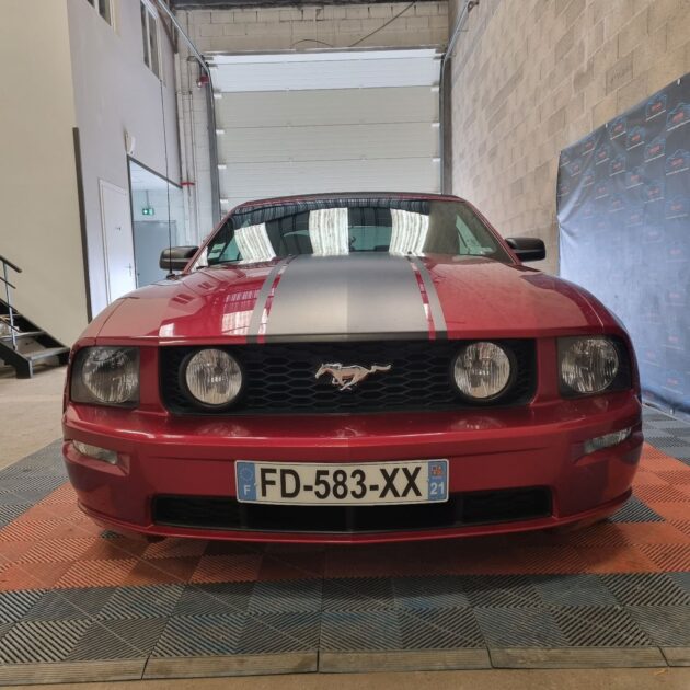 FORD MUSTANG 2006