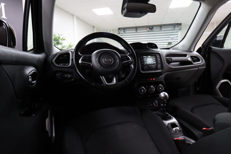 JEEP RENEGADE SUV 2015