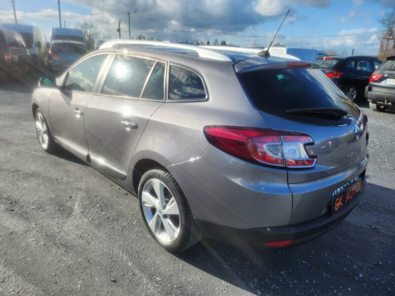 RENAULT MEGANE III ESTATE  110CV 2014 132000 KM 