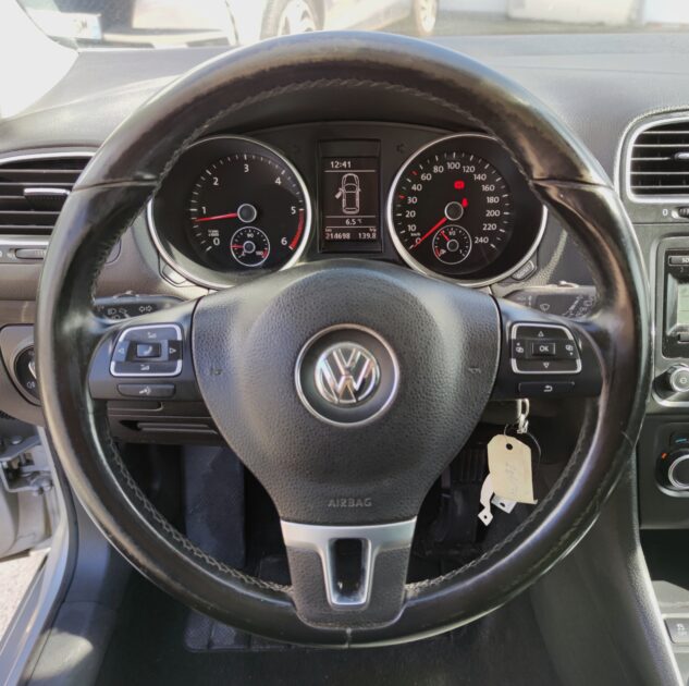 VOLKSWAGEN GOLF VI 2010