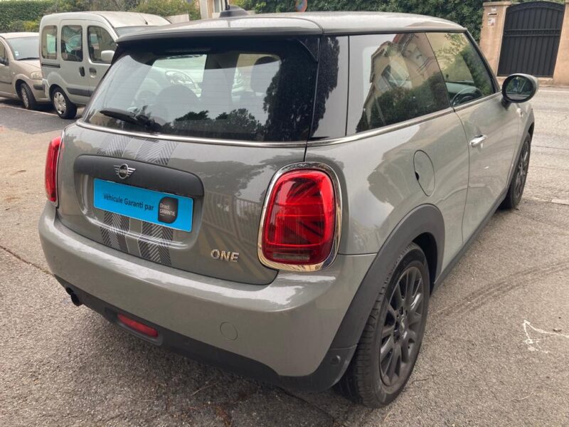 MINI COOPER 1.5 102 ch FINITION HEDDON STREET   2019