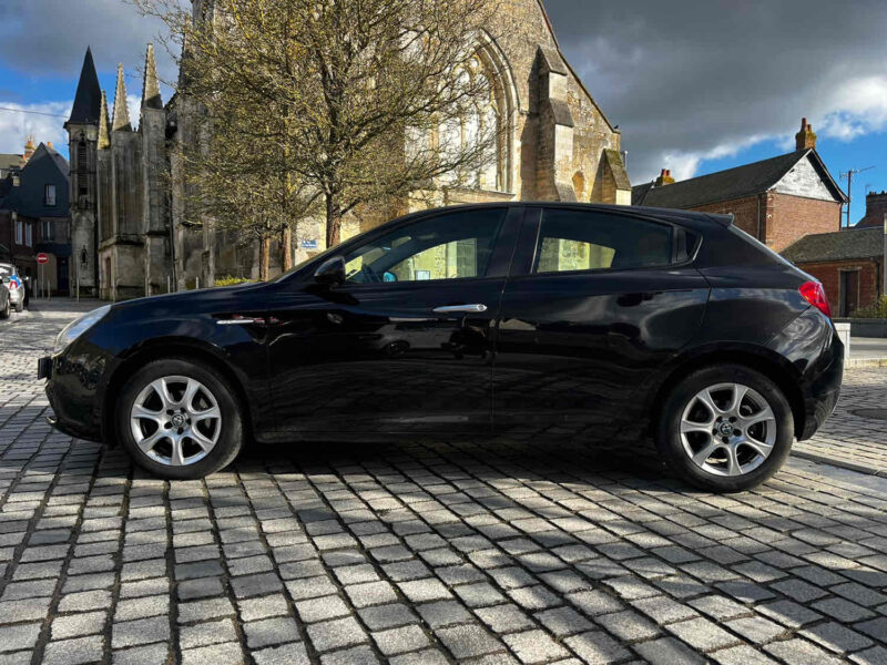 ALFA ROMEO GIULIETTA 2013